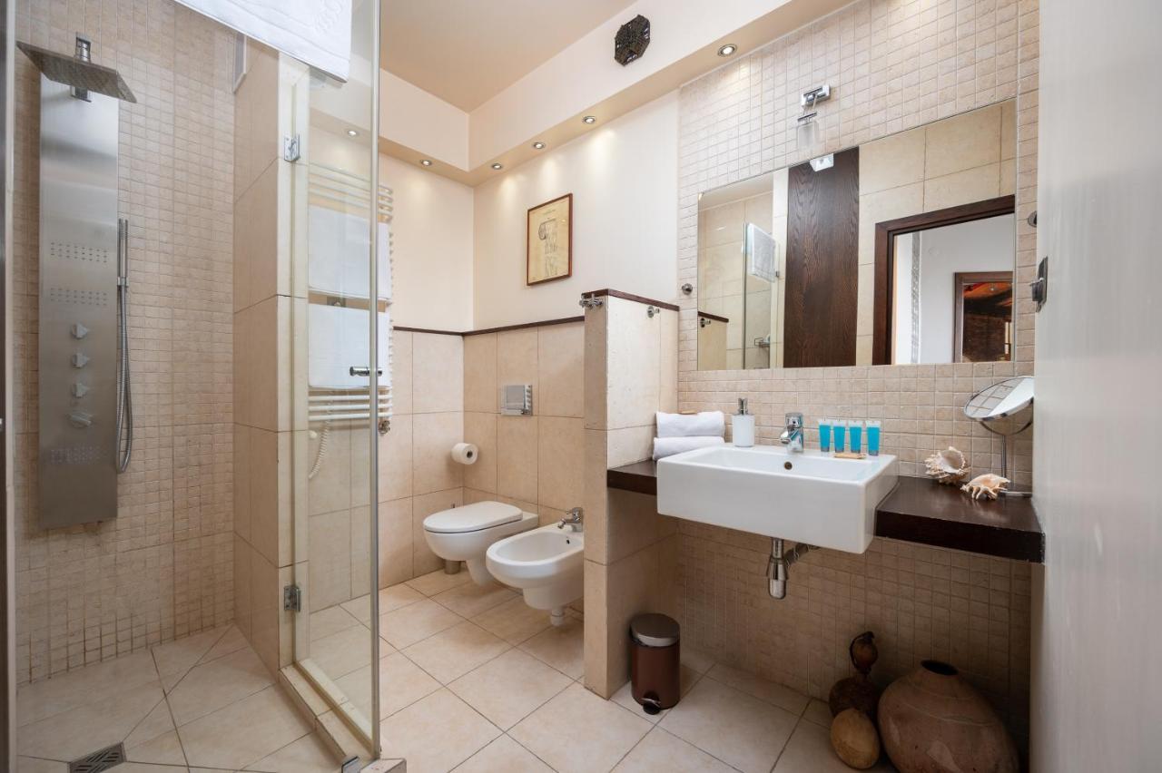 Bluszczanska Comfort Apartment Varsavia Esterno foto